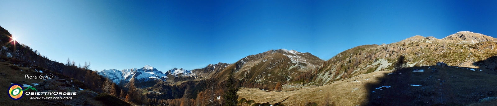 28 panoramica con la Baita del buco....jpg